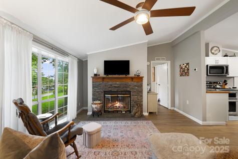 20 Timbers Edge Lane Fairview NC 28730