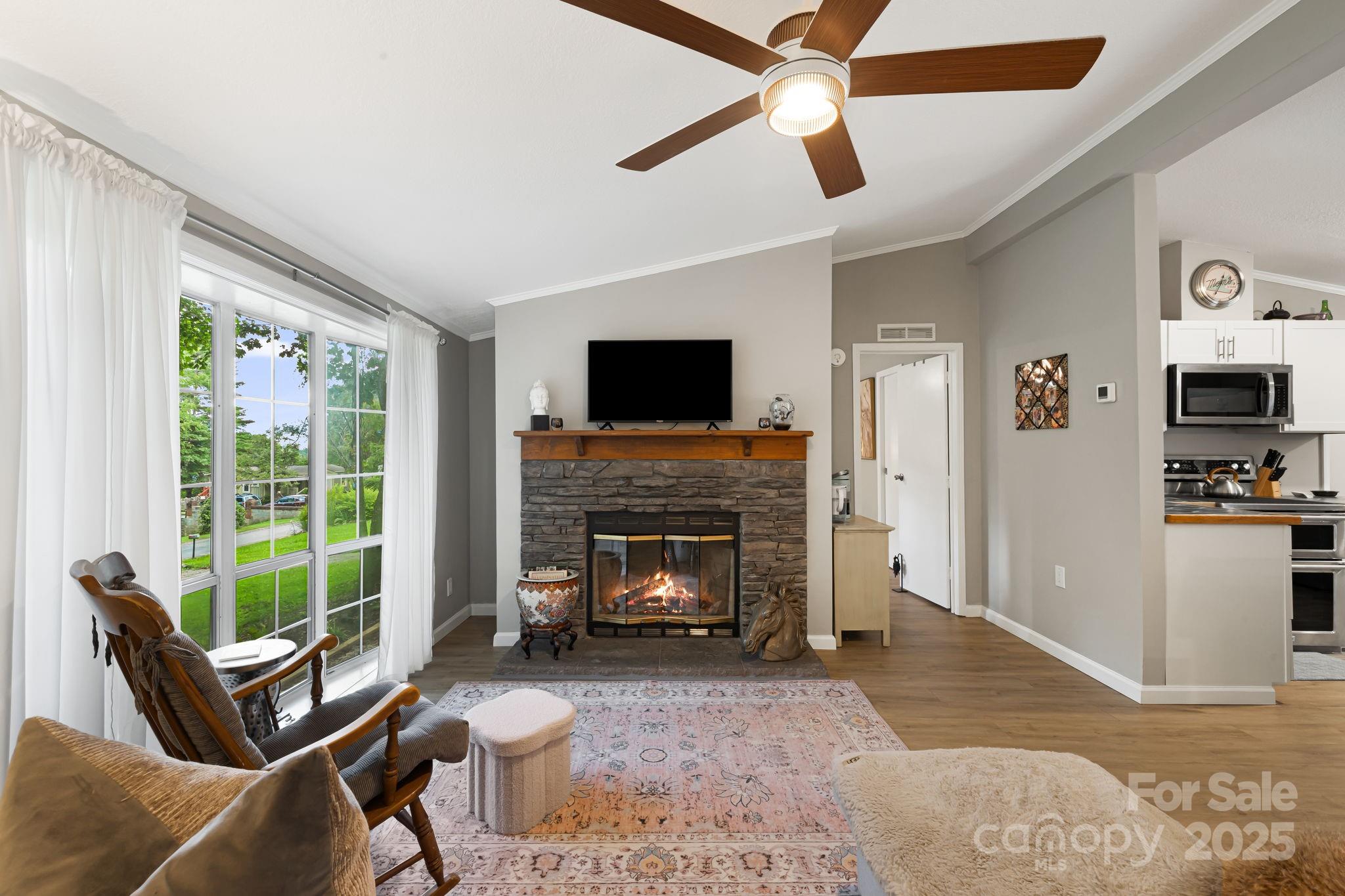 20 Timbers Edge Lane Fairview NC 28730