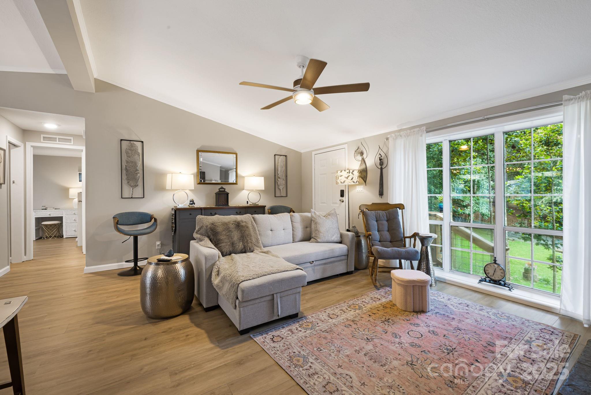 20 Timbers Edge Lane Fairview NC 28730