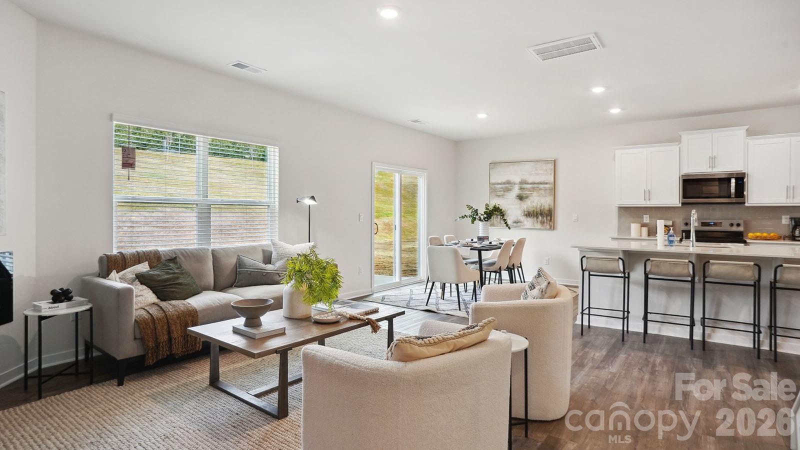 627 Country Oak Drive Asheville NC 28804