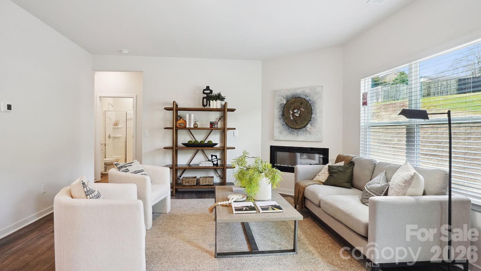627 Country Oak Drive Asheville NC 28804