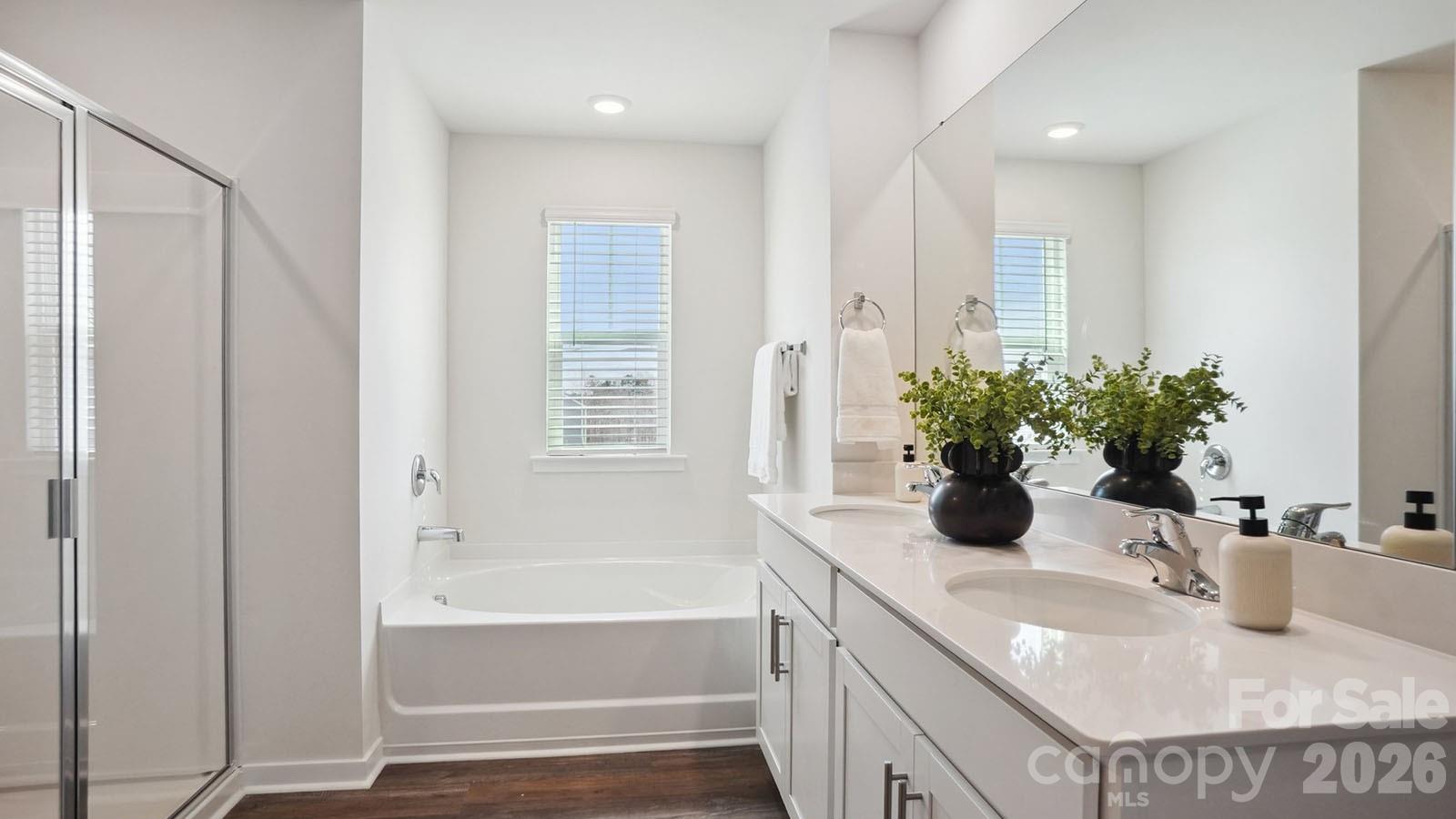 627 Country Oak Drive Asheville NC 28804