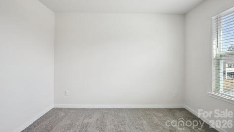 627 Country Oak Drive Asheville NC 28804