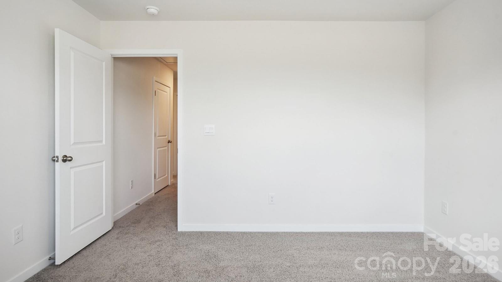 627 Country Oak Drive Asheville NC 28804