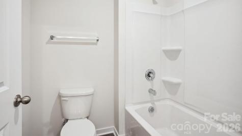 627 Country Oak Drive Asheville NC 28804
