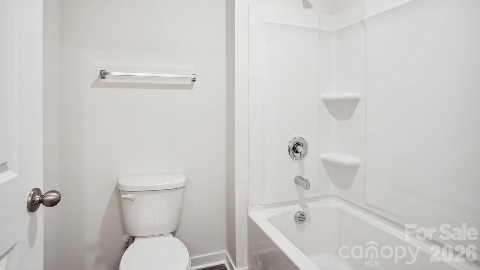 627 Country Oak Drive Asheville NC 28804