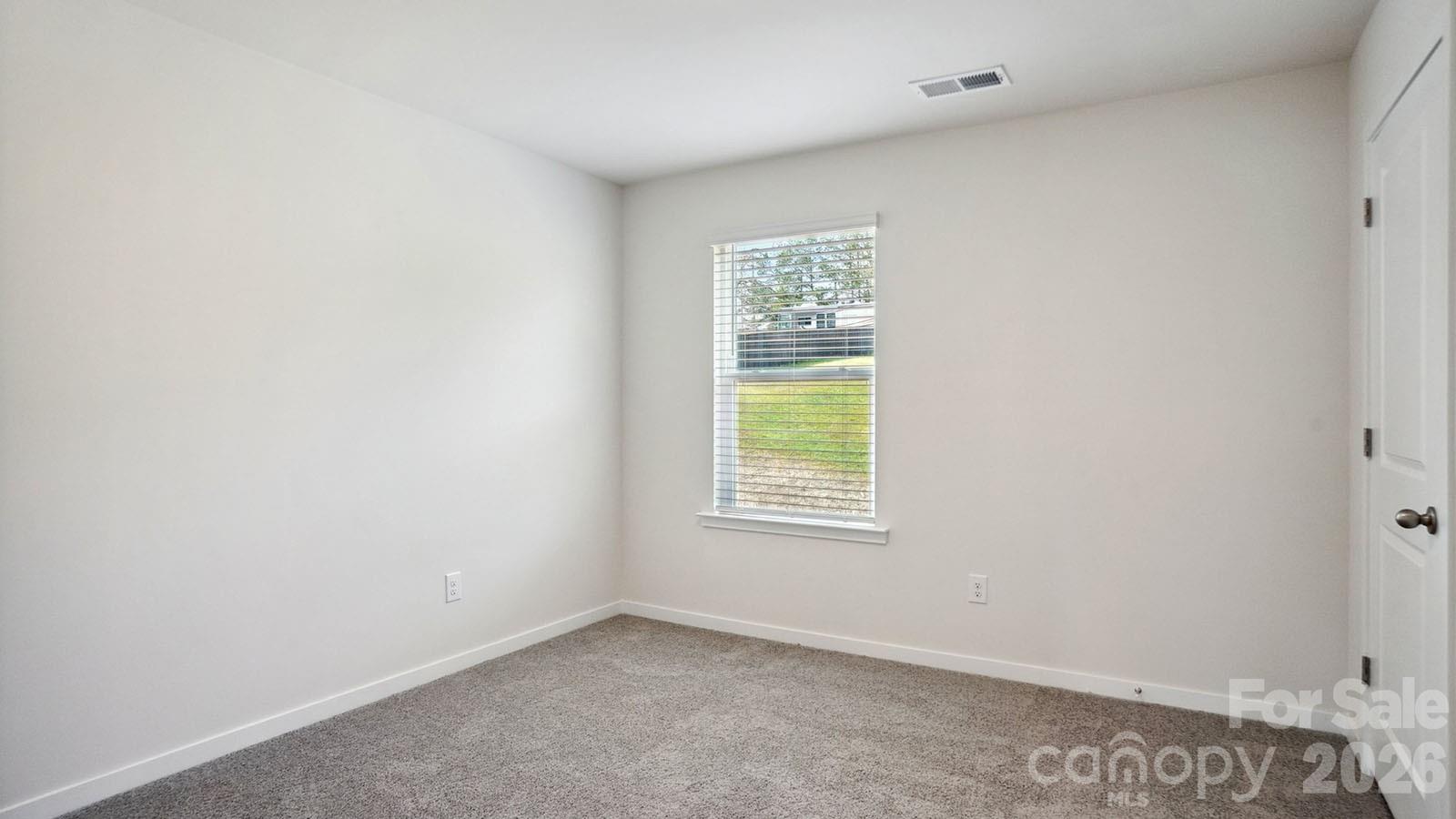 627 Country Oak Drive Asheville NC 28804