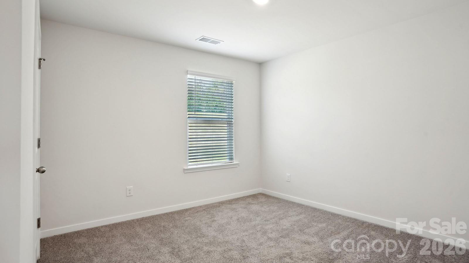 627 Country Oak Drive Asheville NC 28804