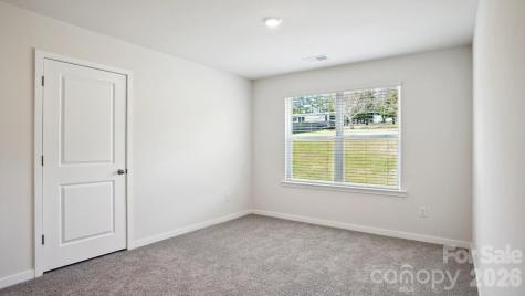 627 Country Oak Drive Asheville NC 28804