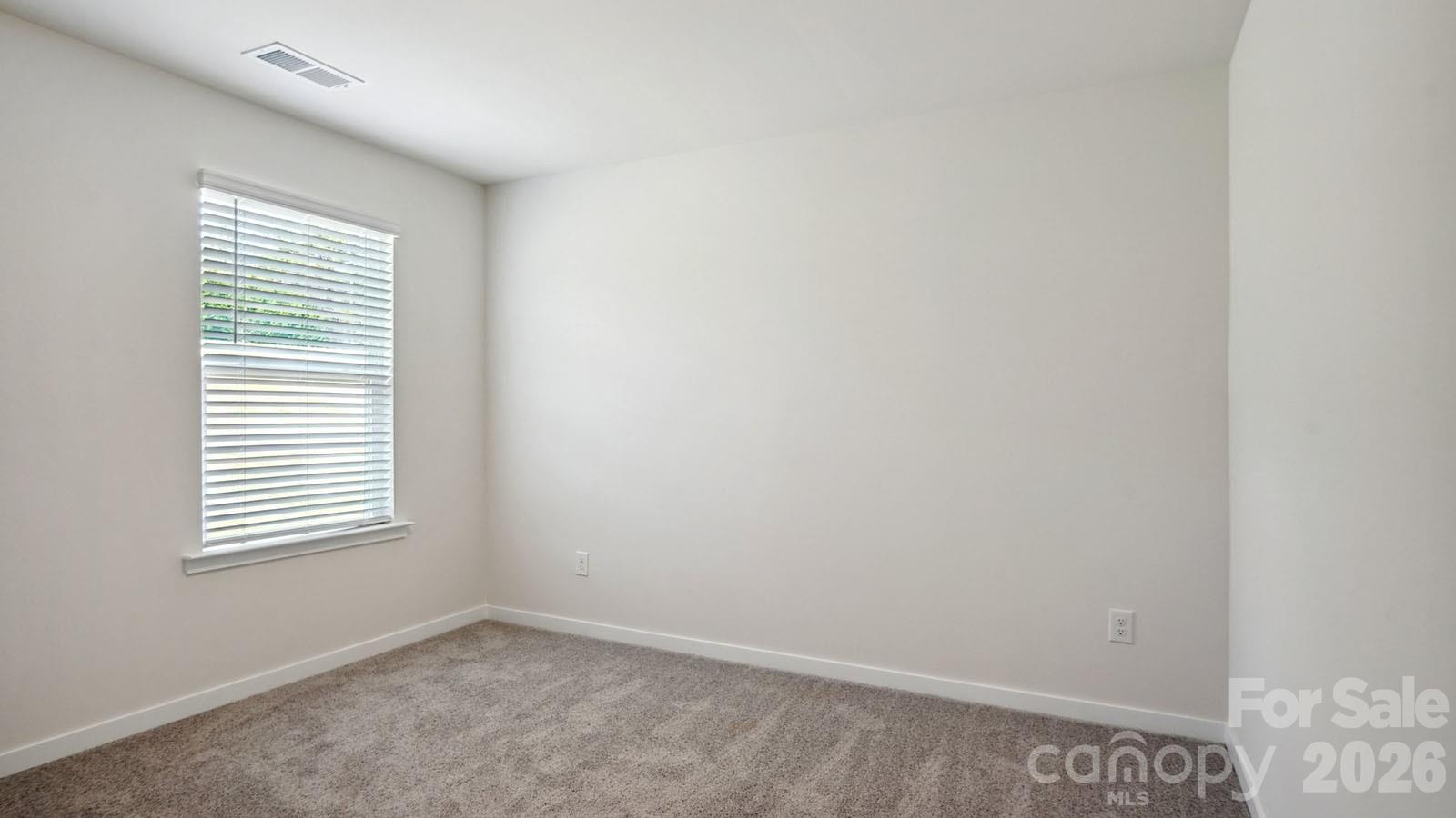627 Country Oak Drive Asheville NC 28804