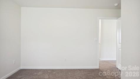 627 Country Oak Drive Asheville NC 28804