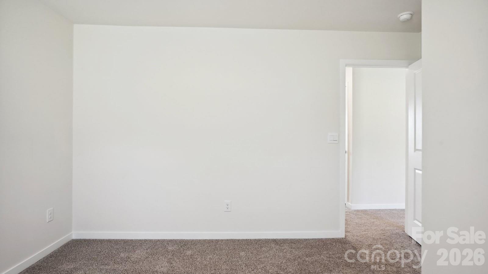 627 Country Oak Drive Asheville NC 28804