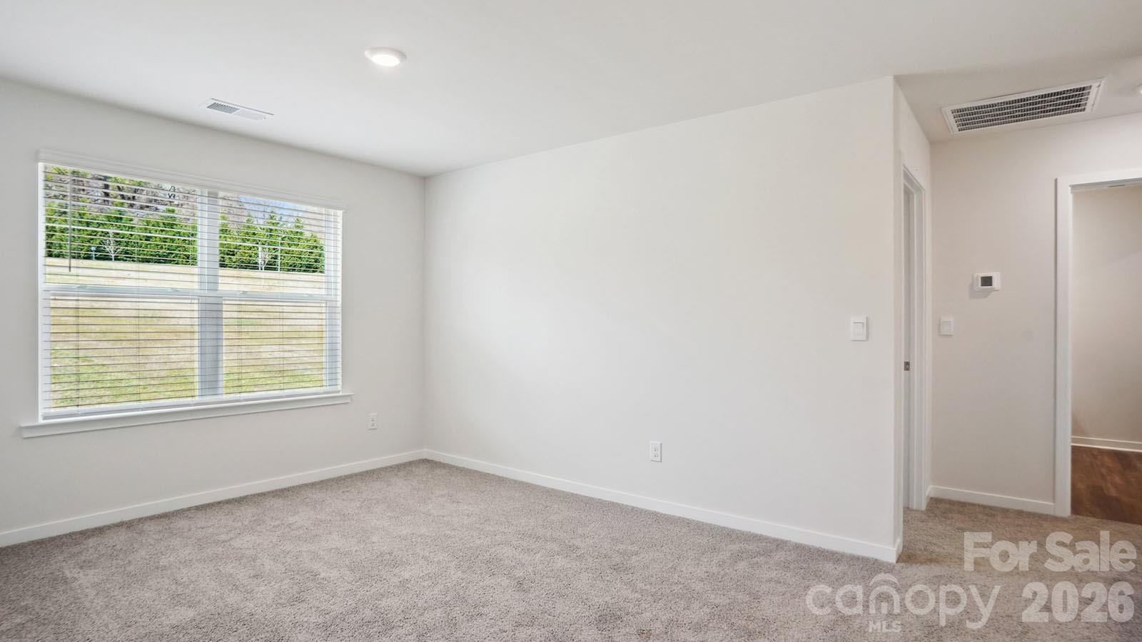 627 Country Oak Drive Asheville NC 28804