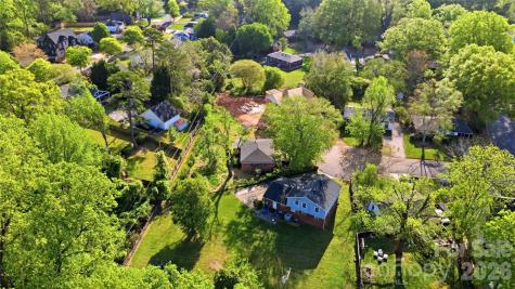 1814 Ferguson Court Charlotte NC 28205