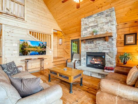 161 Scenic Wolf Drive Mars Hill NC 28754
