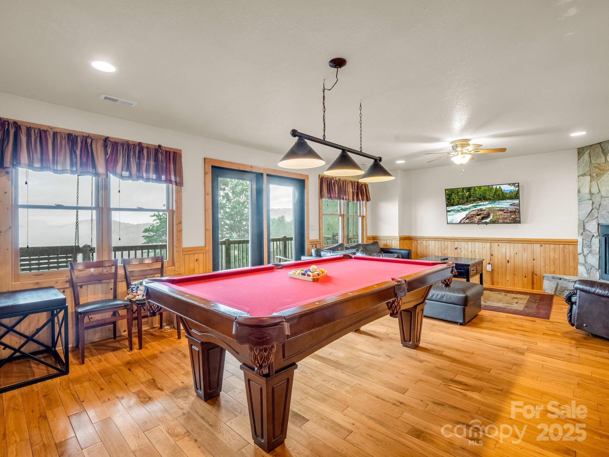 161 Scenic Wolf Drive Mars Hill NC 28754