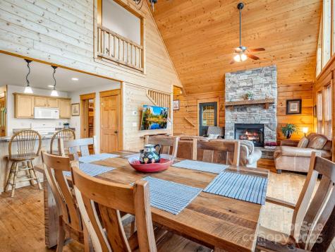 161 Scenic Wolf Drive Mars Hill NC 28754