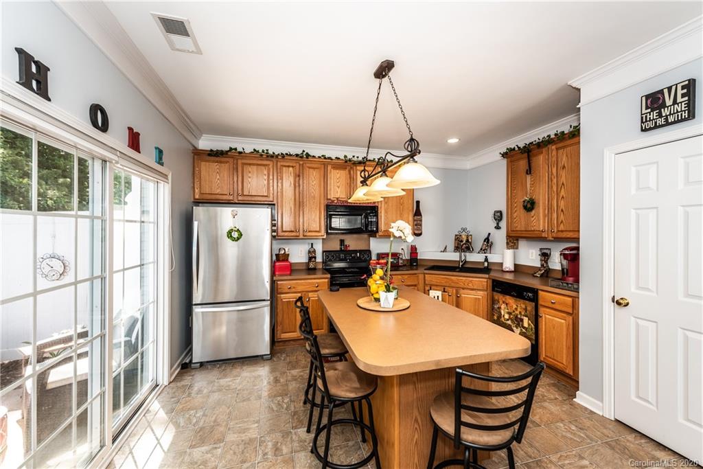 12221 Stratfield Place Circle Pineville NC 28134