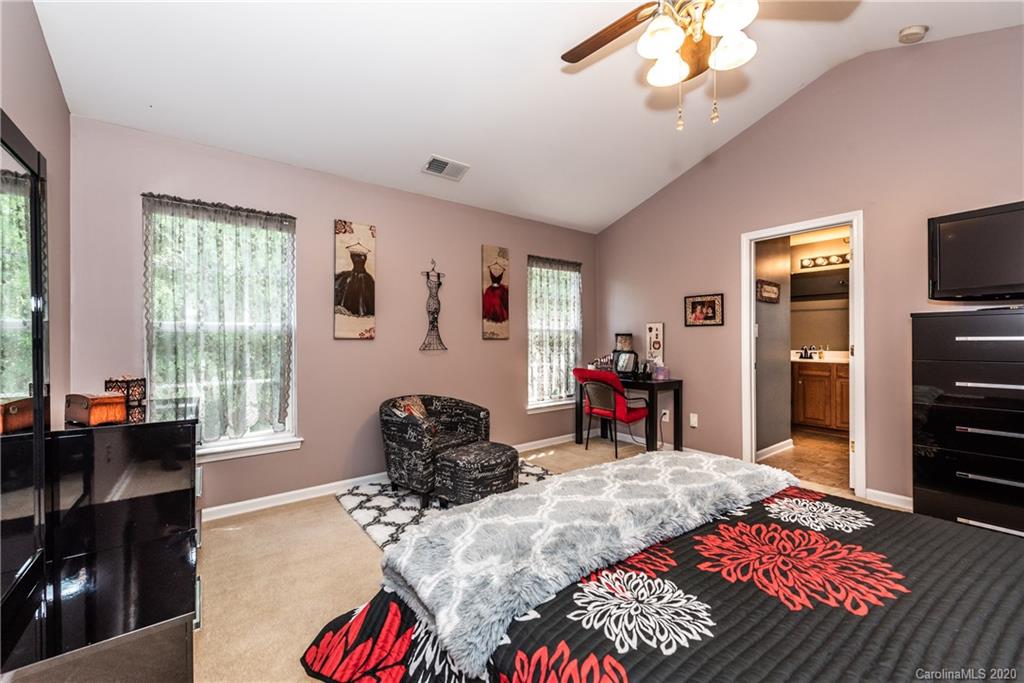 12221 Stratfield Place Circle Pineville NC 28134