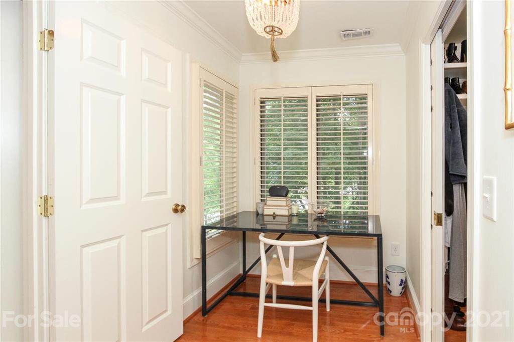 6546 Chestnut Grove Lane Charlotte NC 28210