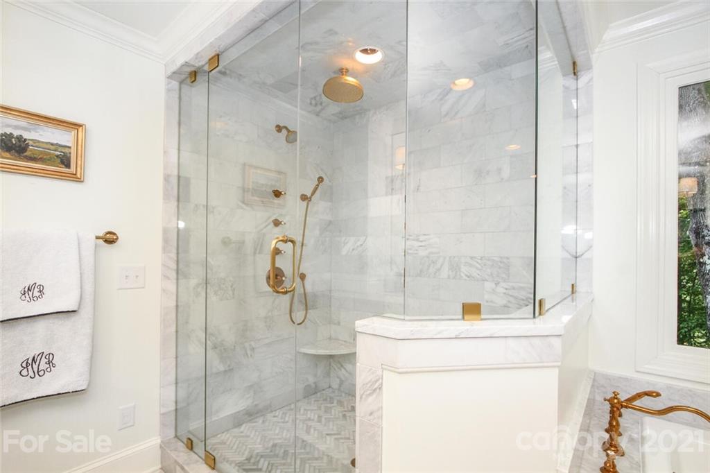 6546 Chestnut Grove Lane Charlotte NC 28210