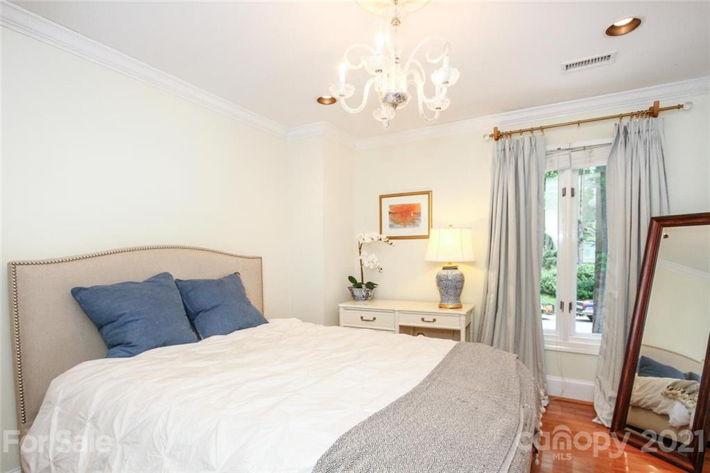 6546 Chestnut Grove Lane Charlotte NC 28210