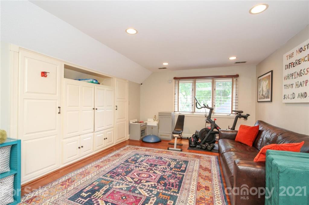 6546 Chestnut Grove Lane Charlotte NC 28210