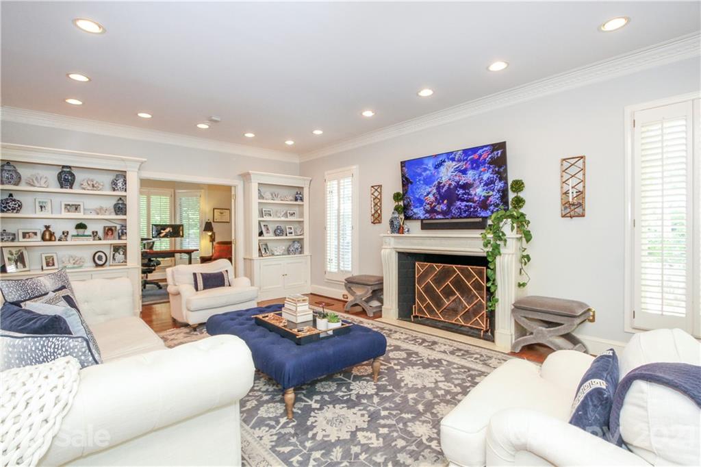6546 Chestnut Grove Lane Charlotte NC 28210