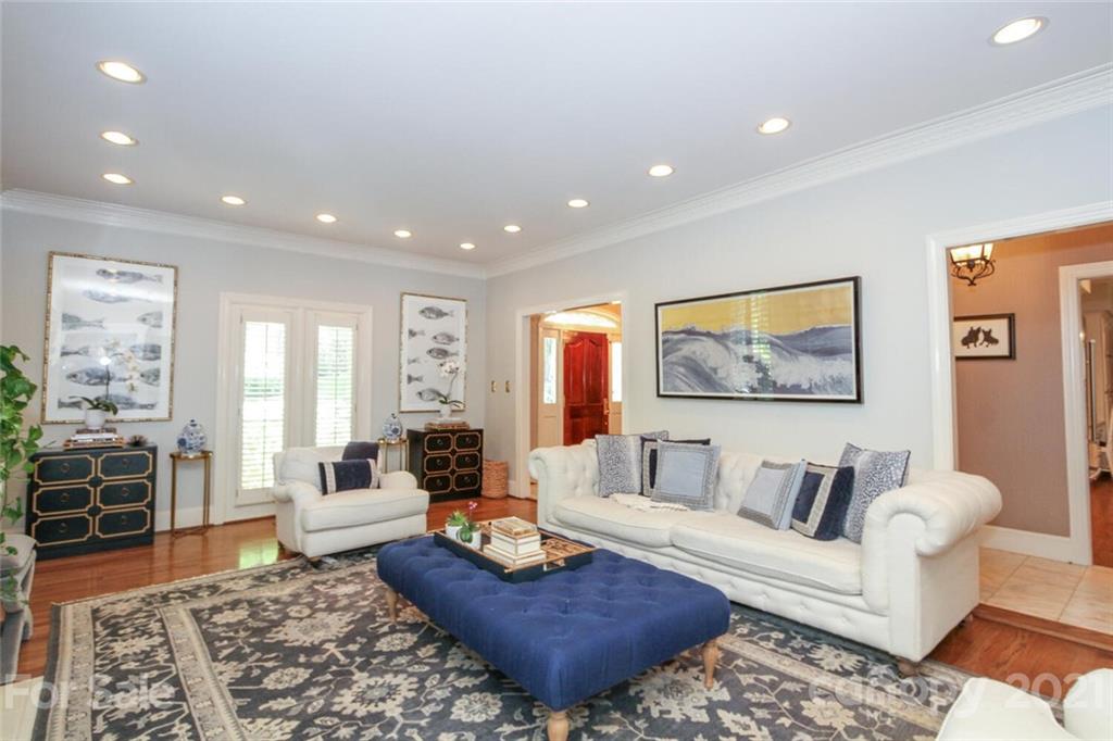 6546 Chestnut Grove Lane Charlotte NC 28210