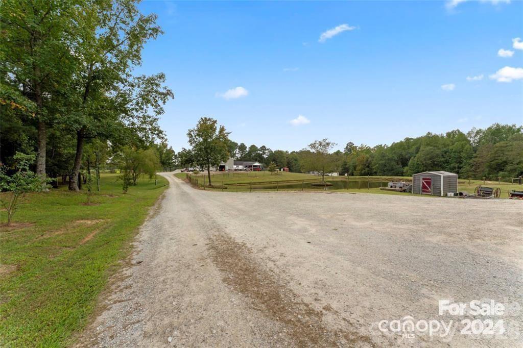 10560 Lake Royalle Road Spring Hope NC 27882