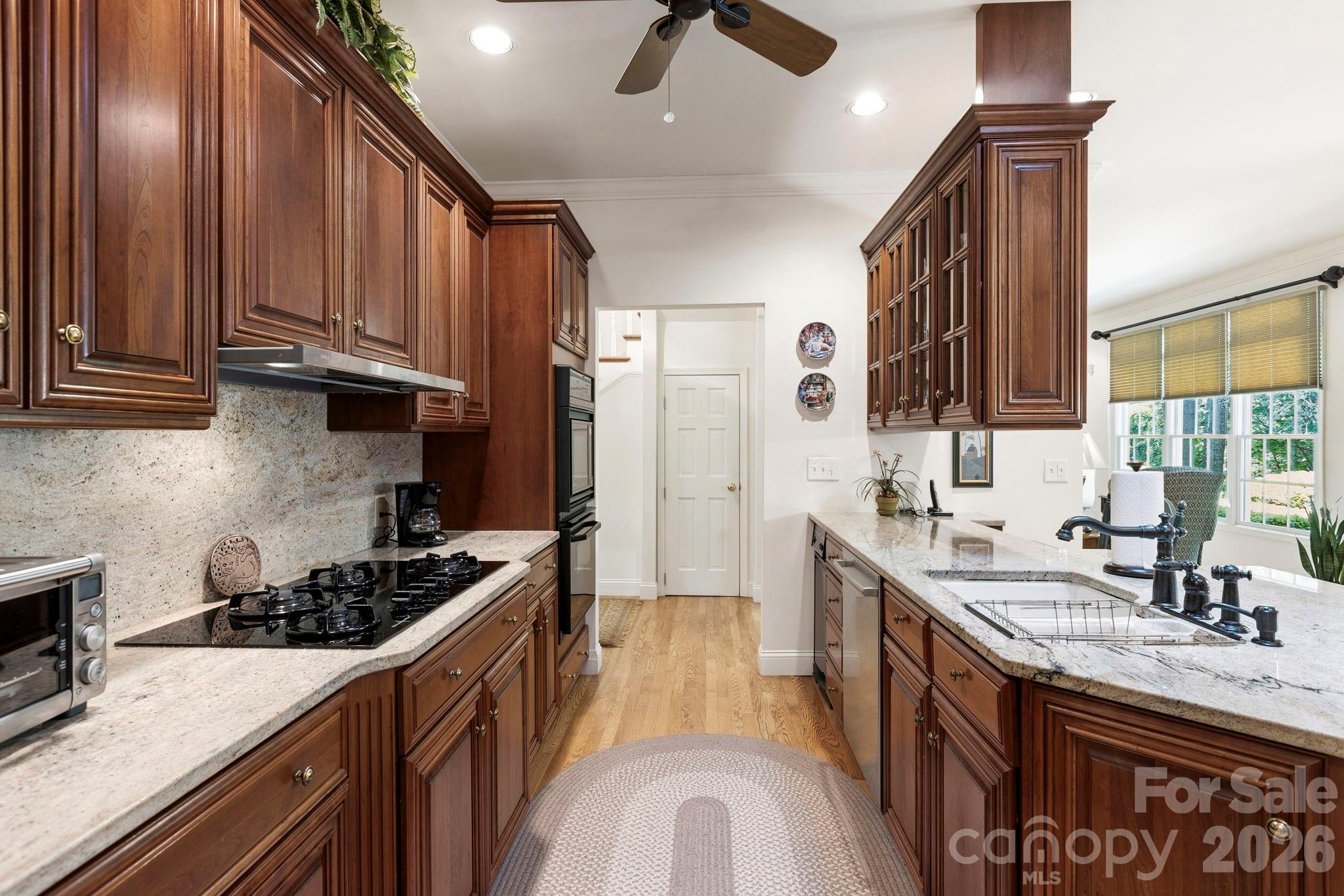17 Crooked Oak Court Hendersonville NC 28791