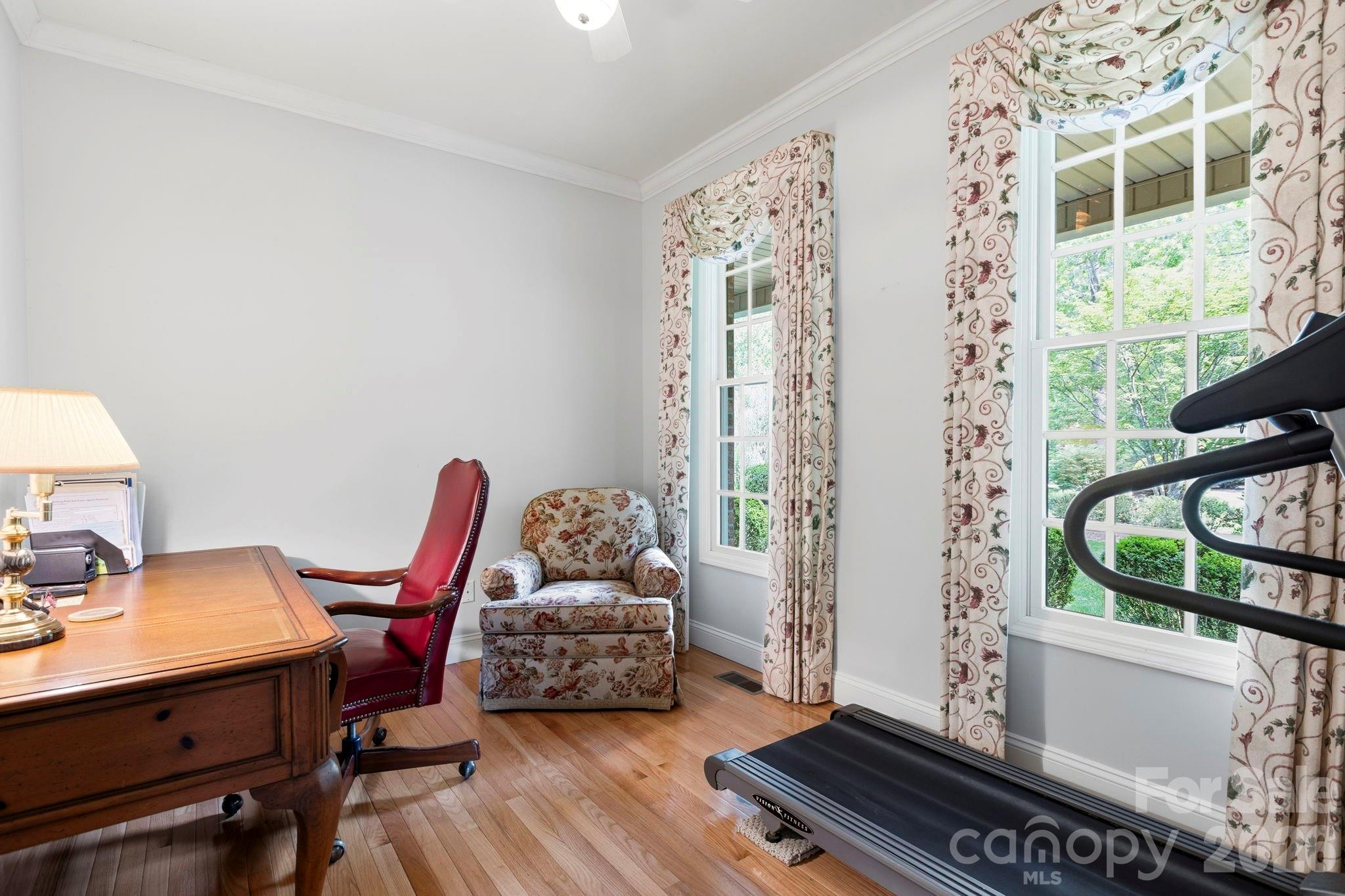 17 Crooked Oak Court Hendersonville NC 28791