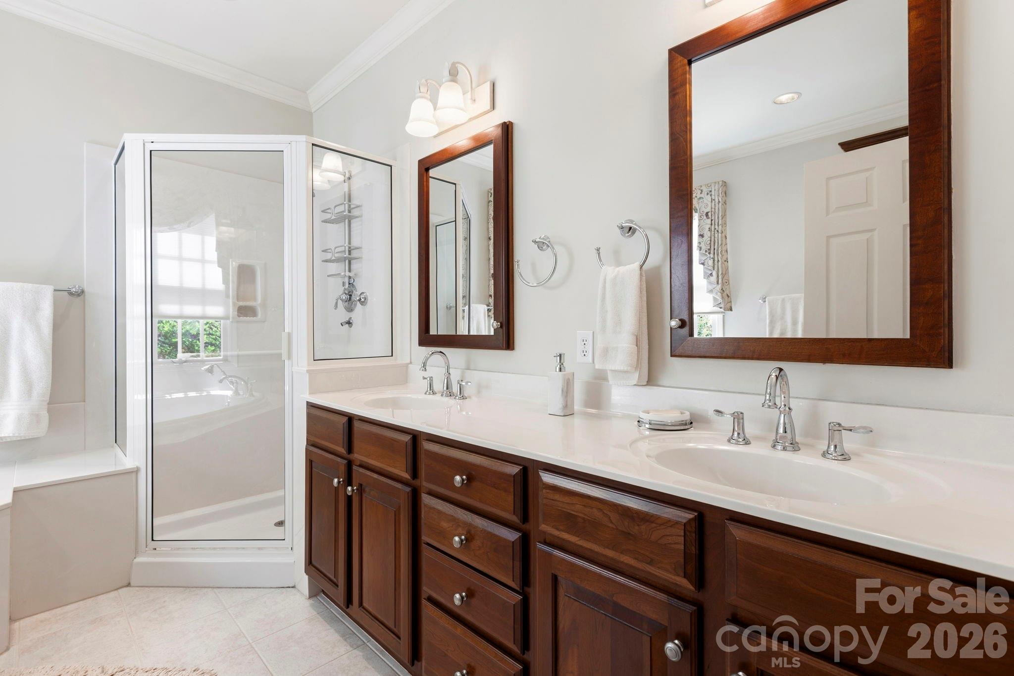 17 Crooked Oak Court Hendersonville NC 28791