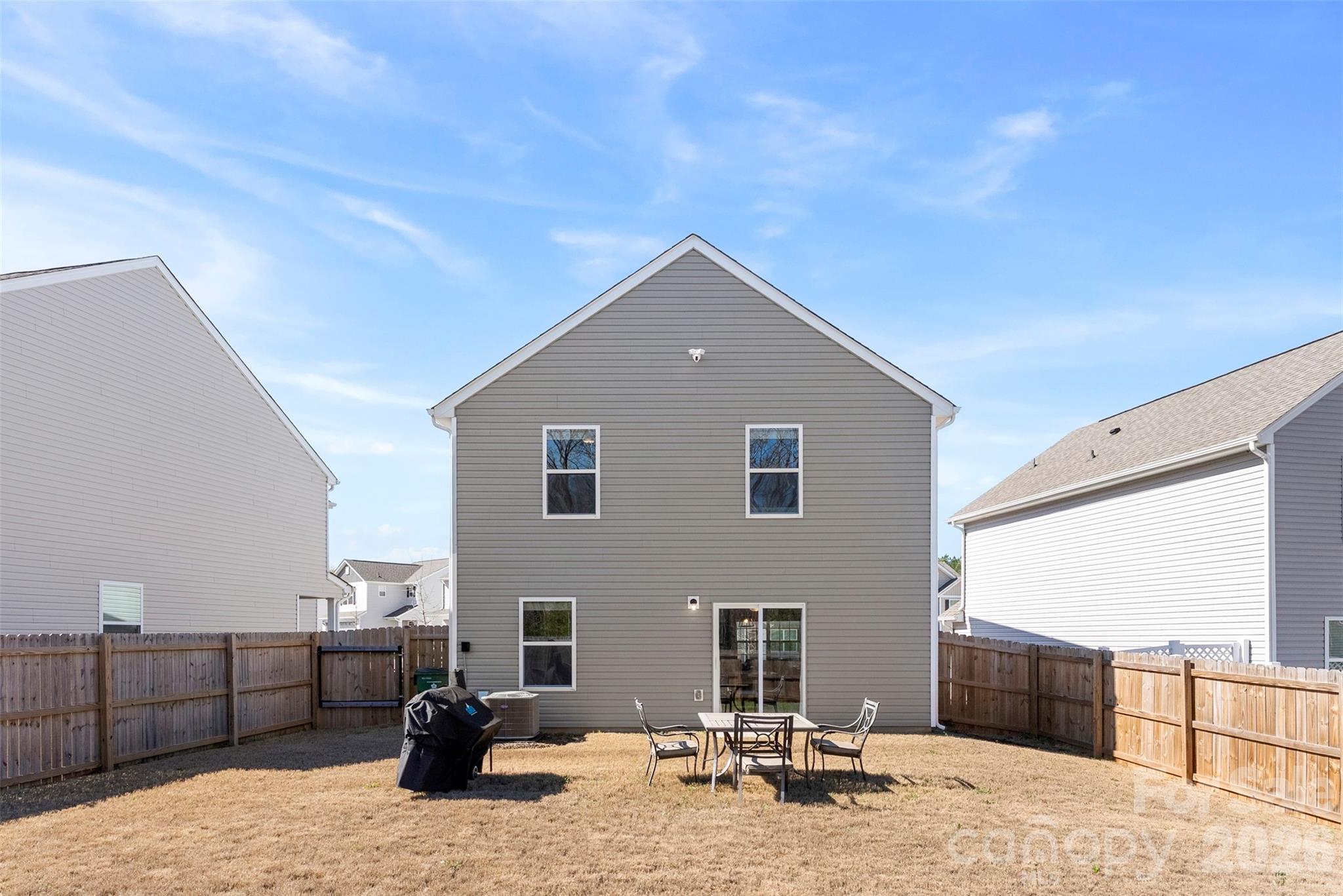 3027 Crescent Lake Lane Charlotte NC 28214