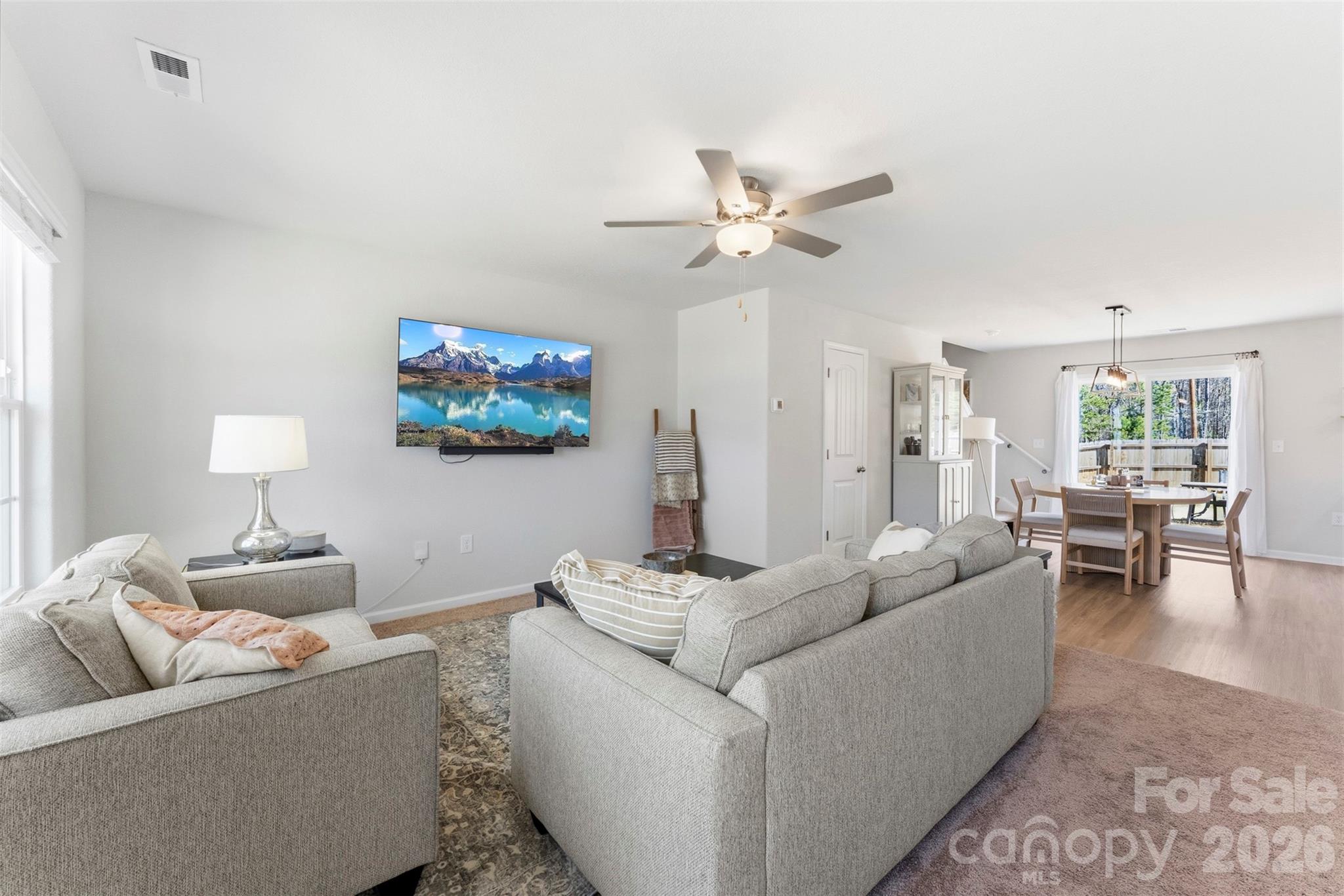 3027 Crescent Lake Lane Charlotte NC 28214