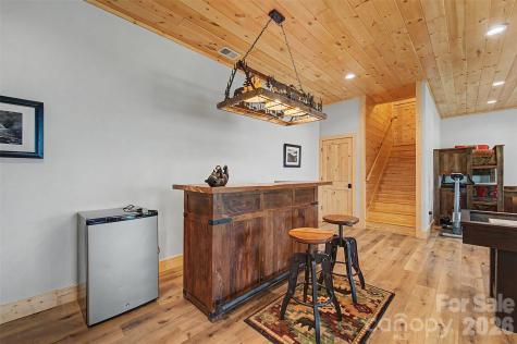 716 Equestrian Drive Bryson City NC 28713