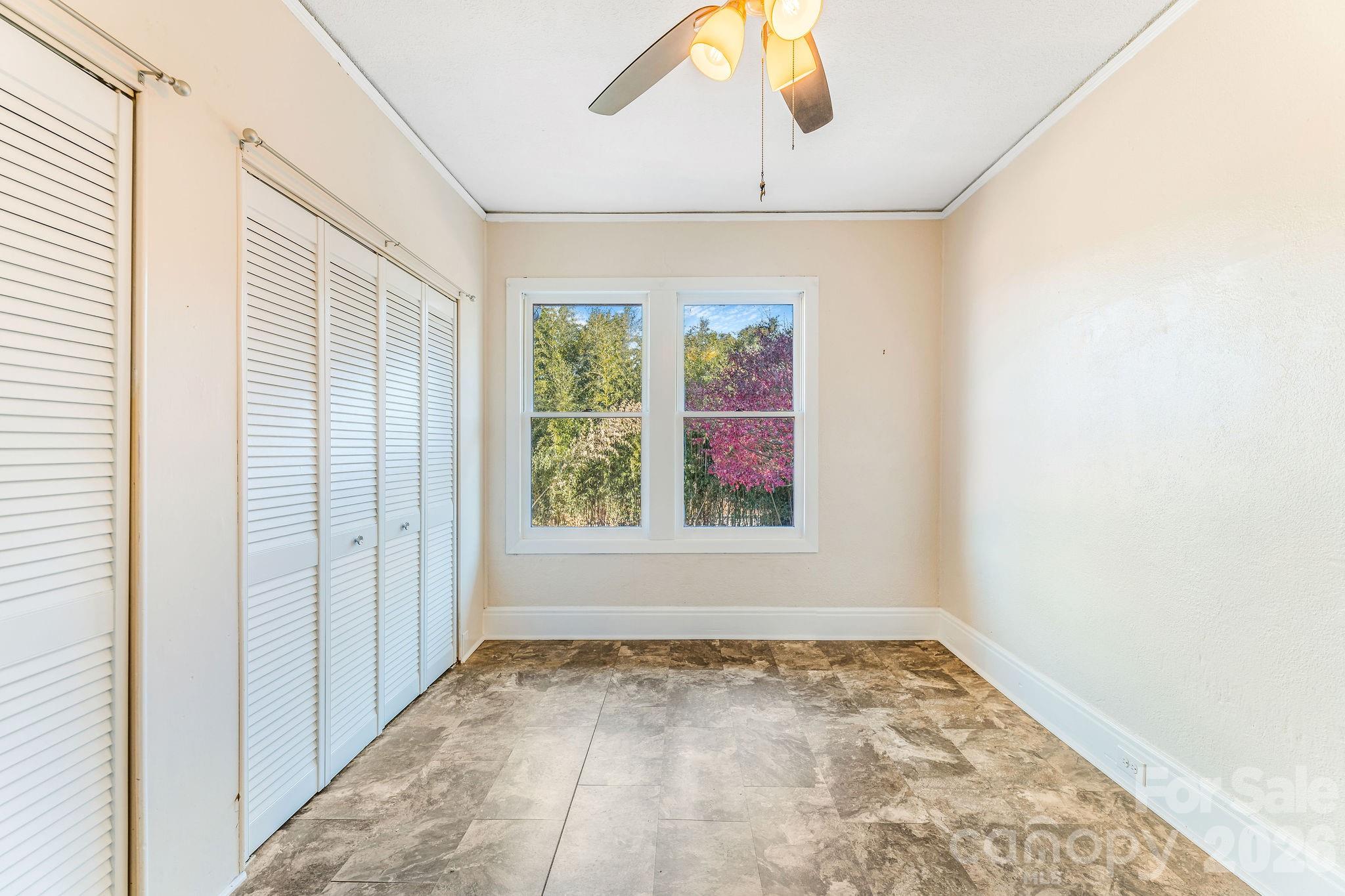 107 Woodland Church Road Clyde NC 28721