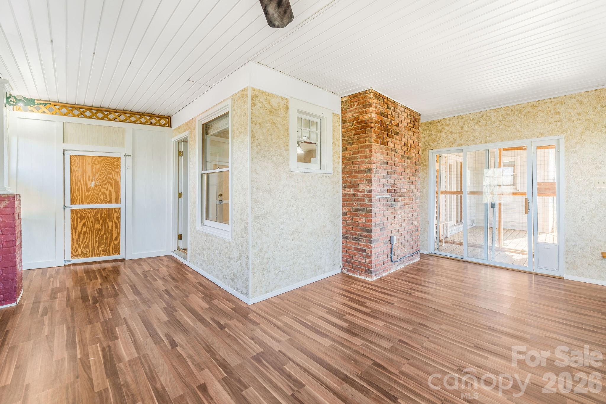107 Woodland Church Road Clyde NC 28721