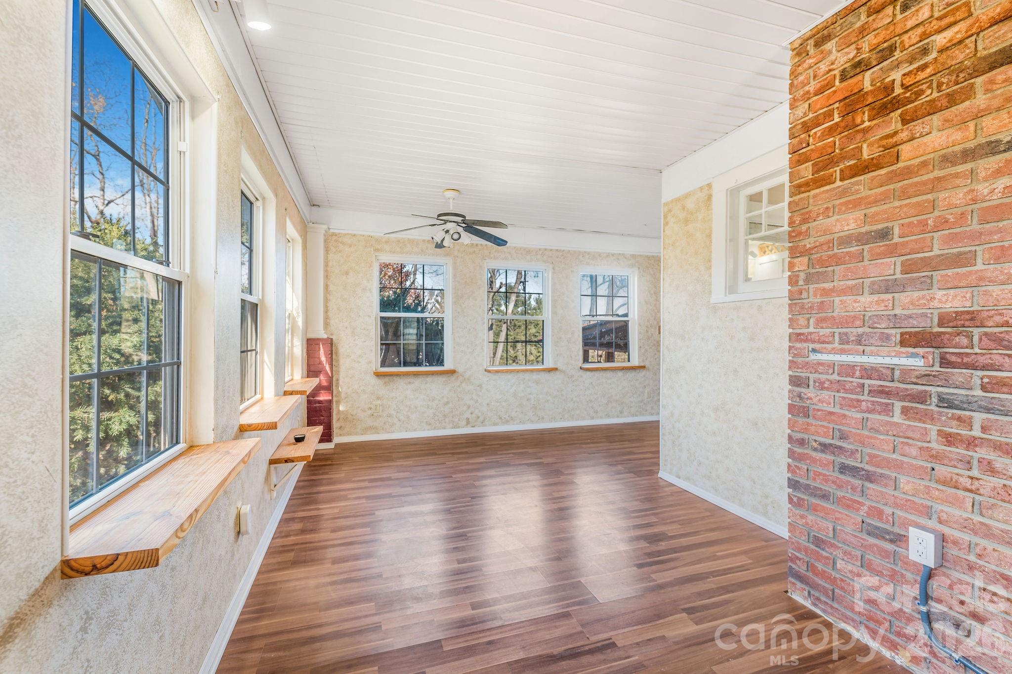107 Woodland Church Road Clyde NC 28721