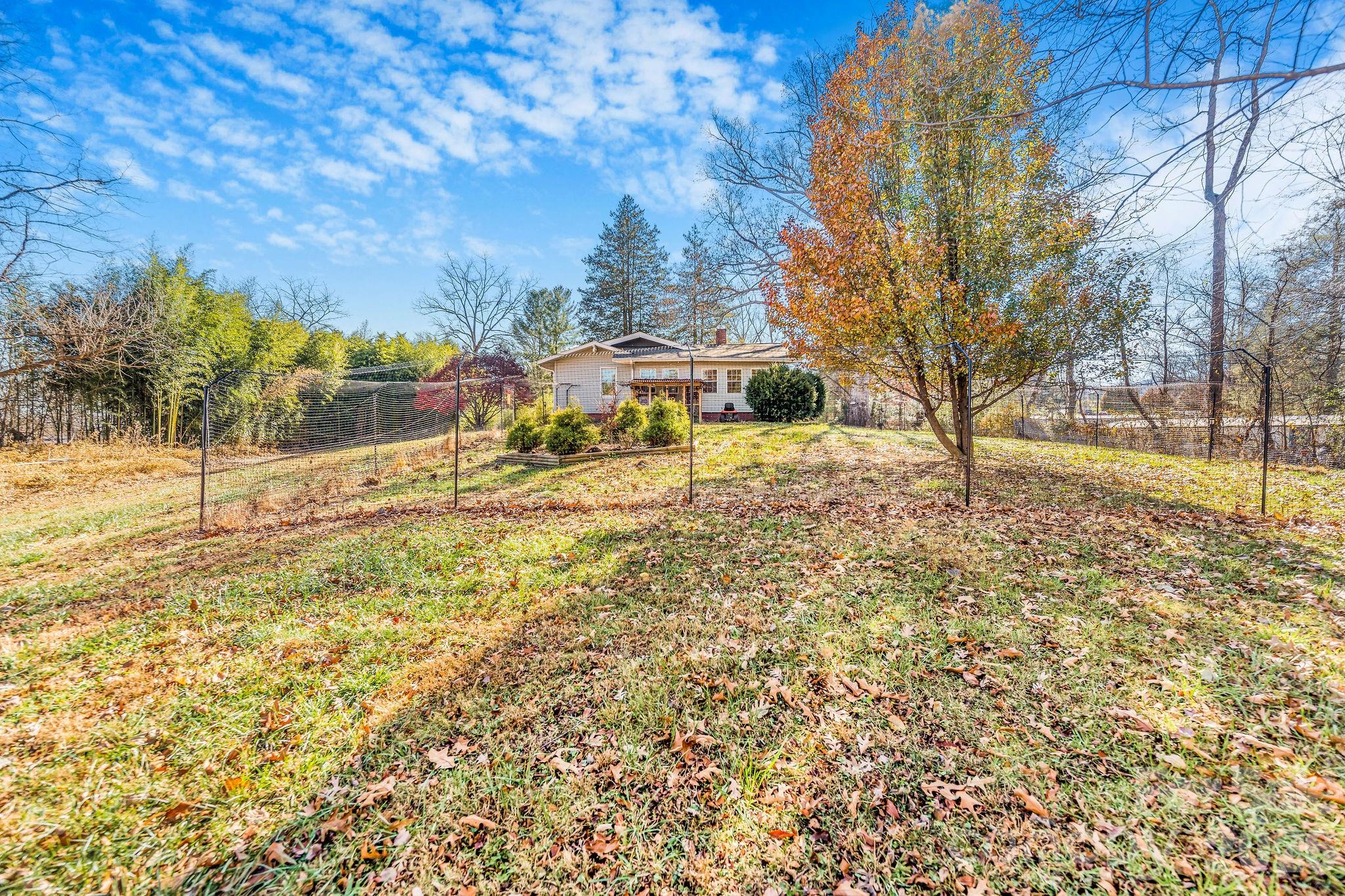 107 Woodland Church Road Clyde NC 28721