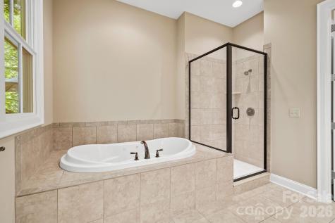 25 E Owl Creek Lane Fairview NC 28730
