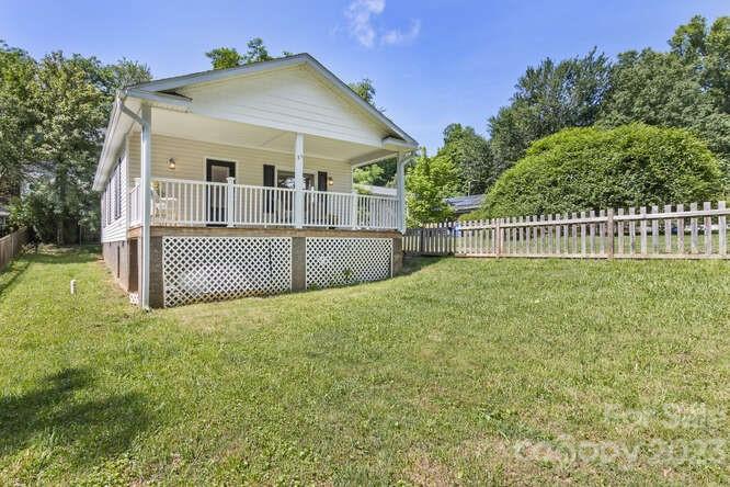 39 New Jersey Avenue Asheville NC 28806