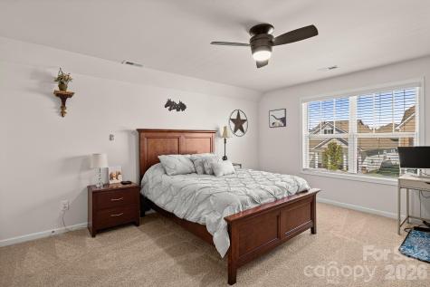 199 Fox Cove Road Hendersonville NC 28792