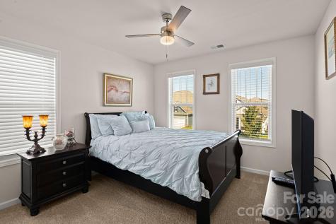 199 Fox Cove Road Hendersonville NC 28792