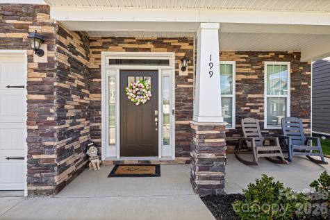 199 Fox Cove Road Hendersonville NC 28792