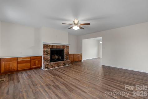 3723 Franklin Court Newton NC 28658