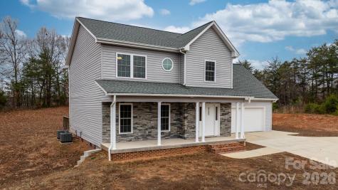 3723 Franklin Court Newton NC 28658