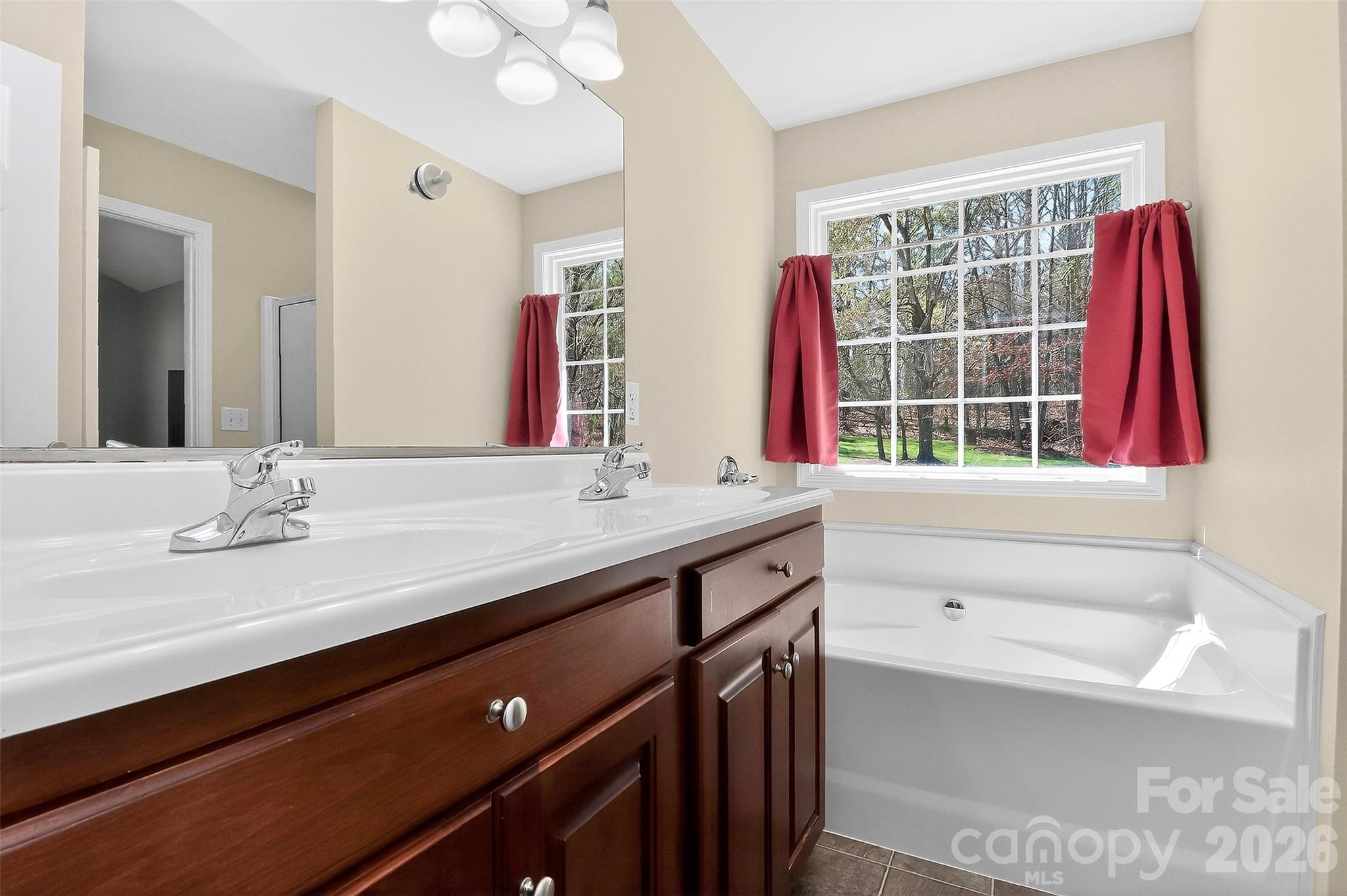4363 Dusty Ridge Court Denver NC 28037