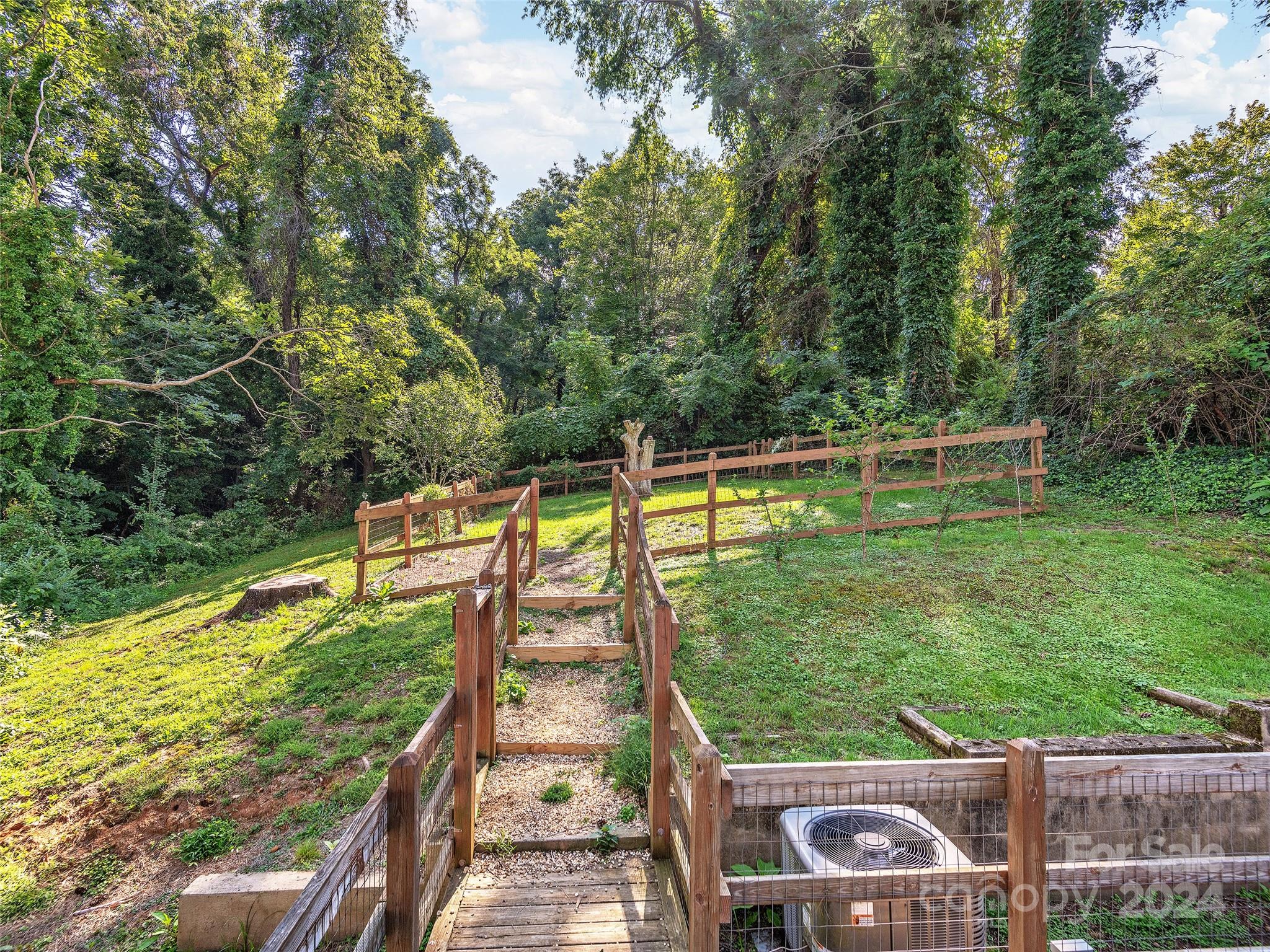 34 West Street Waynesville NC 28786