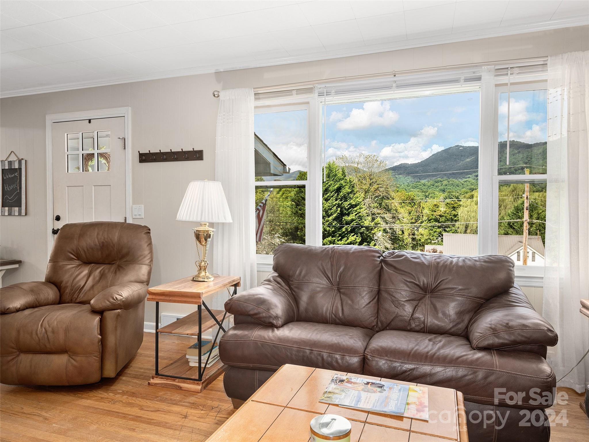 34 West Street Waynesville NC 28786